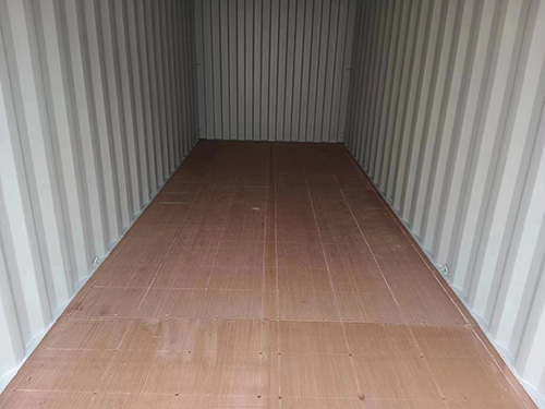 Livraison de conteneur maritime sécurisé par camion-grue