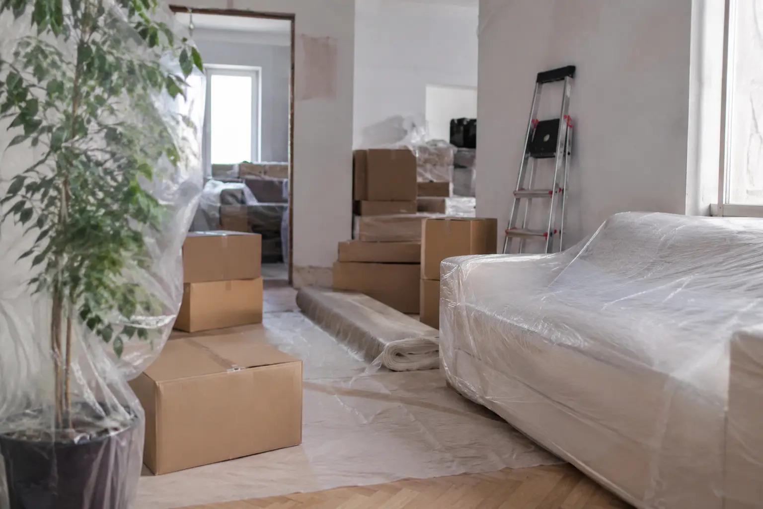 Image de Travaux en Gironde : comment gérer vos affaires, vos meubles et vos livraisons pendant le chantier ?